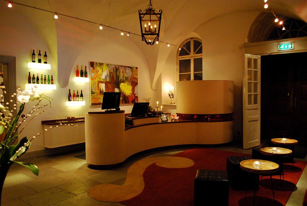 Hotel Ulfsunda Slott Estocolmo Exterior foto