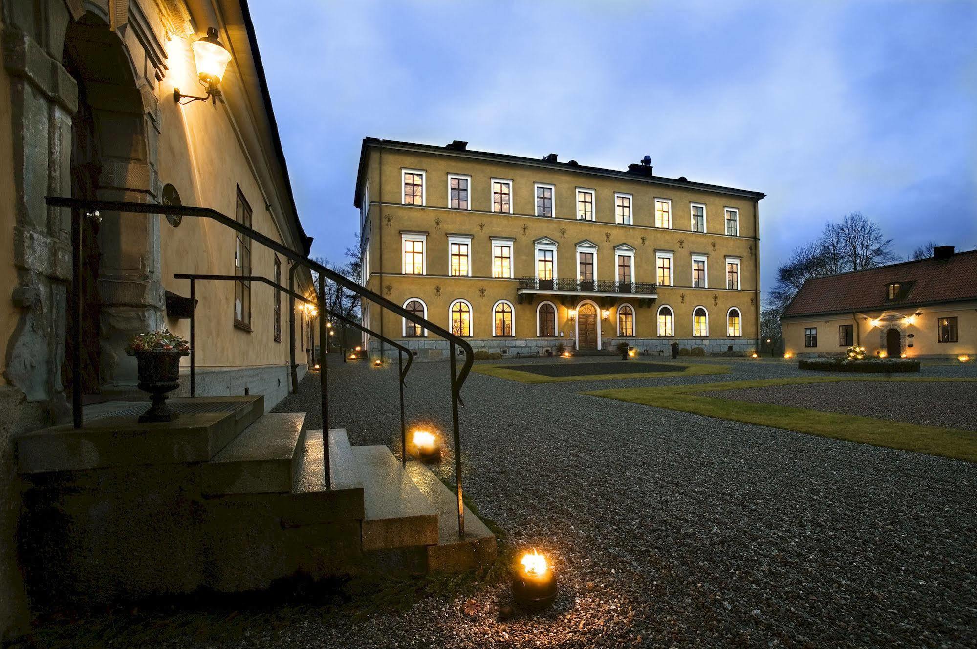 Hotel Ulfsunda Slott Estocolmo Exterior foto